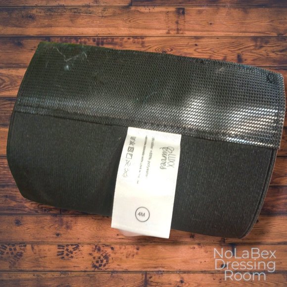 Luxx Curves Fitness Bandage Wrap - Picture 4 of 14